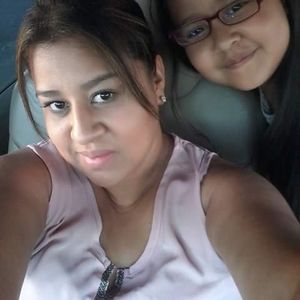 Meet your Posher, Mayra